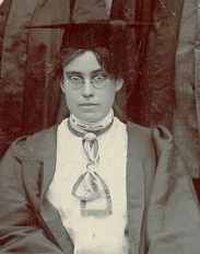 1907 AV Duthie (cropped).jpg