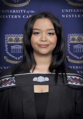 Ms. Zoë Ferreira