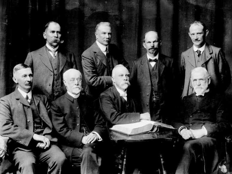 VC-Council-1917.jpg