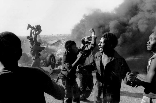 Anti-Apartheid_Protest_02_F.jpg